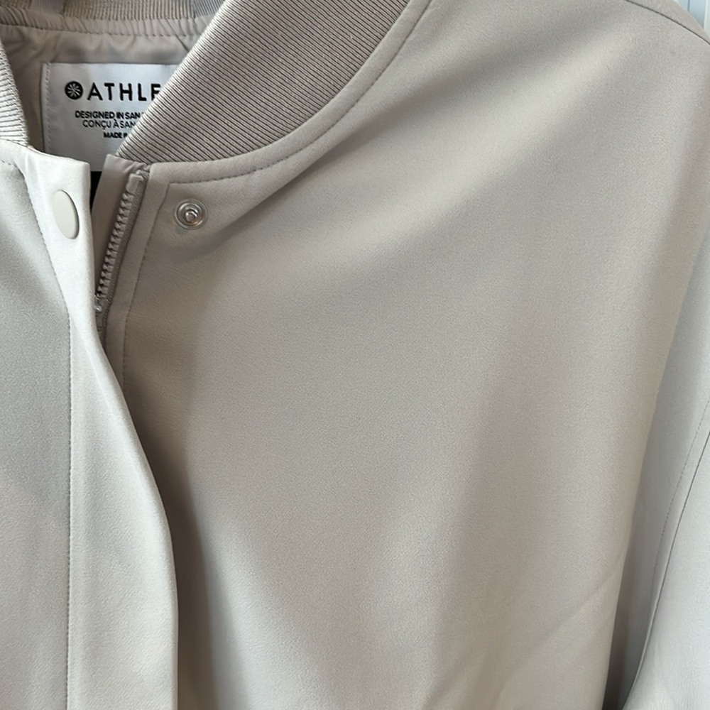 Athleta Endless Bomber Jacket Size XL cream NWT - Picture 2 of 6